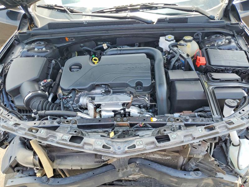 1G1ZD5ST2PF199195