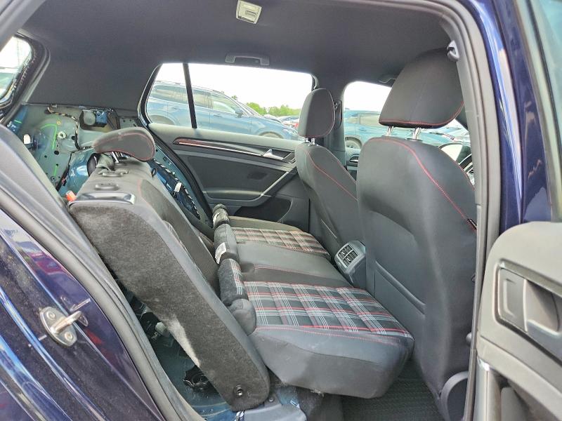 3VW447AU7HM054014