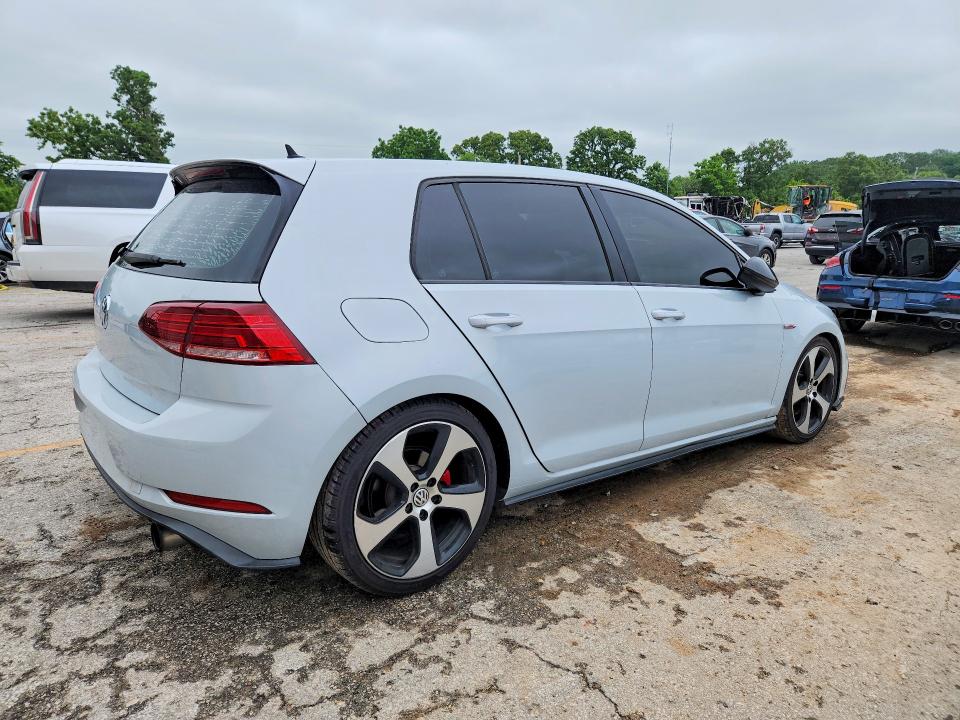 3VW447AU0JM289683