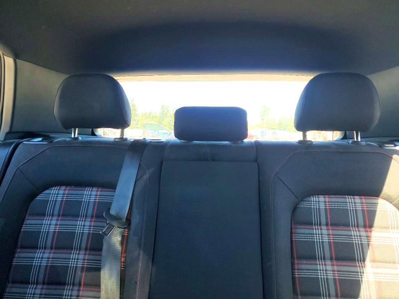 3VW5T7AU9GM021831