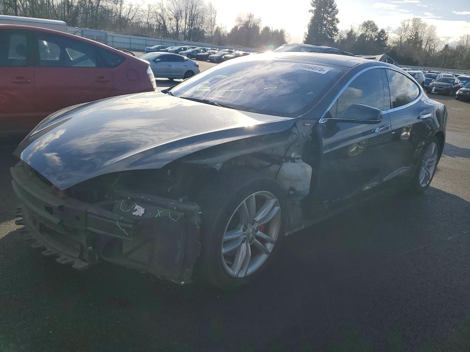 2015 TESLA MODEL S — VIN 5YJSA1H42FF090457