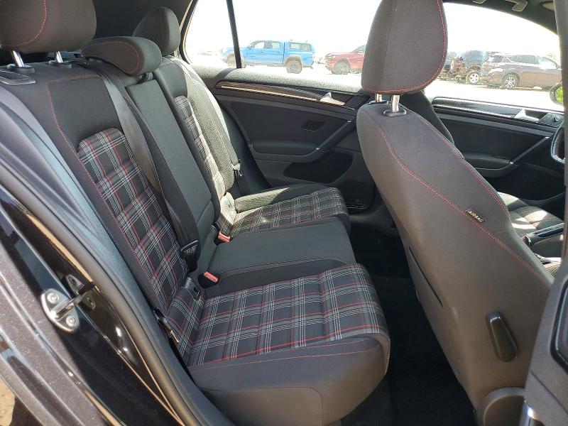 3VW4T7AU5GM067331