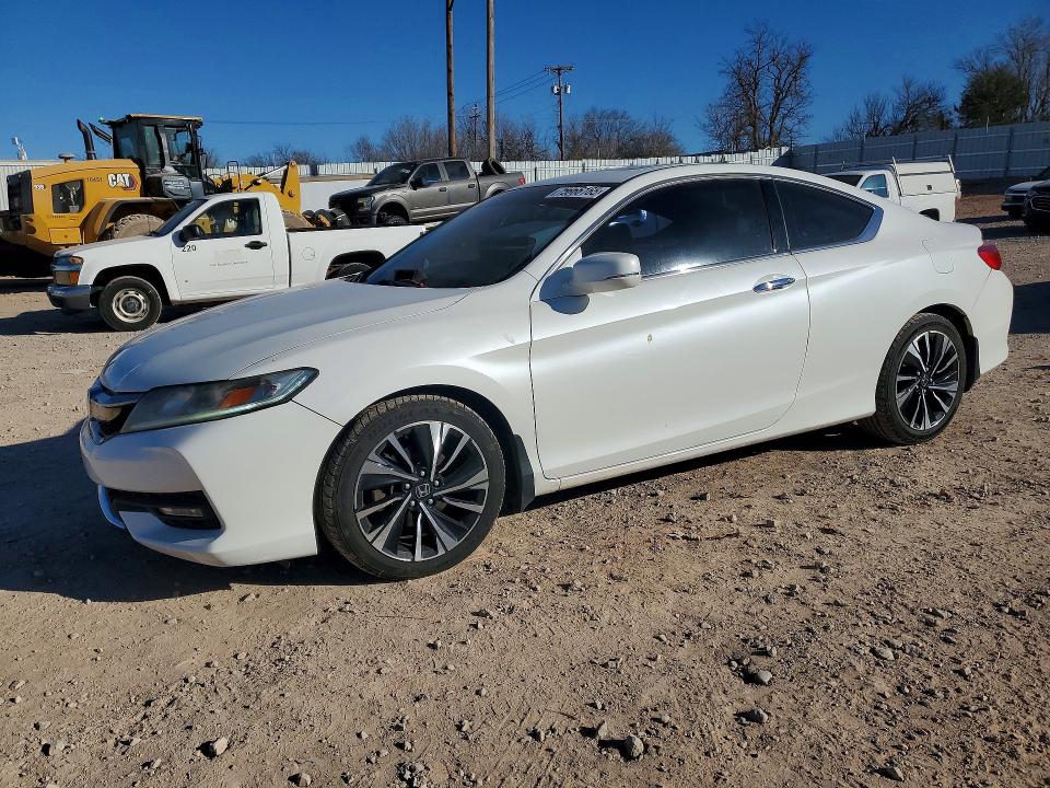2016 HONDA ACCORD — VIN 1HGCT2B81GA002252