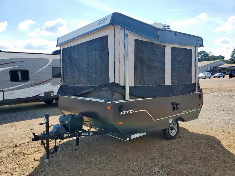 4X4CFMU18RD320026