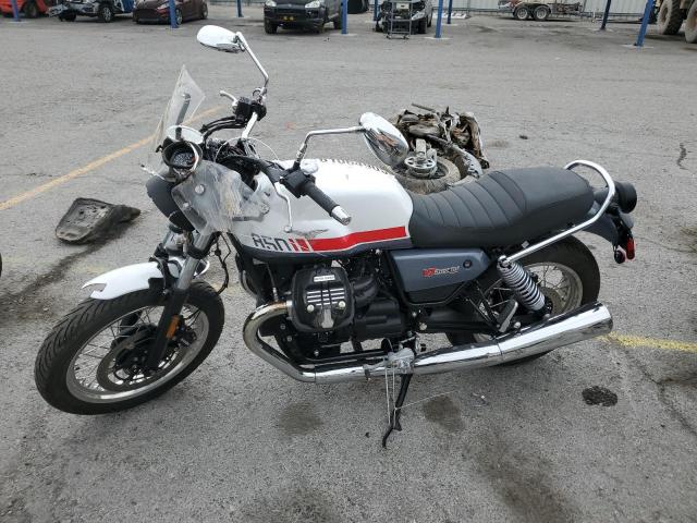 ZGUKZUB08RM000818