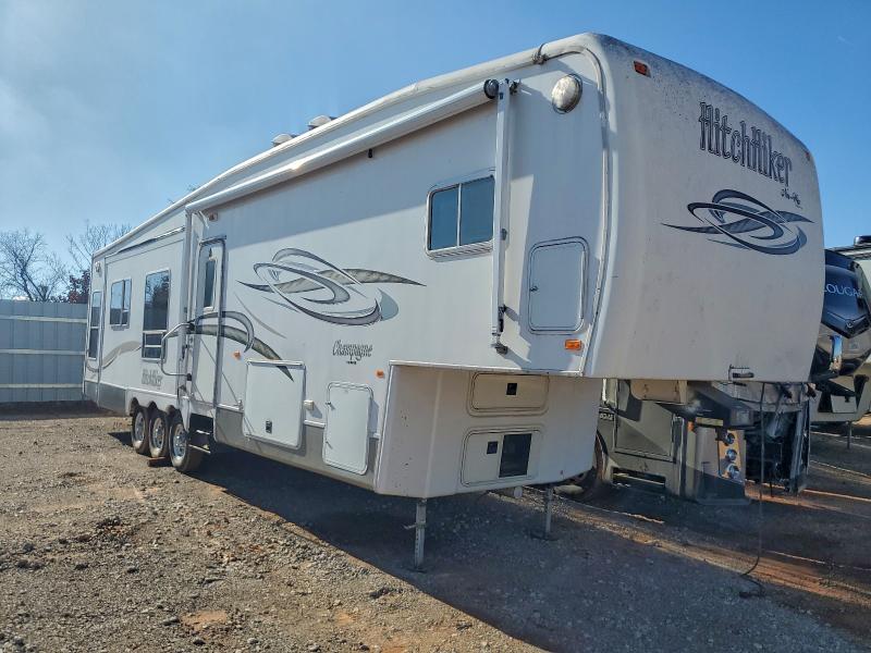 2004 NU WA HITCHHIKER — VIN 1NW33CR004D074796