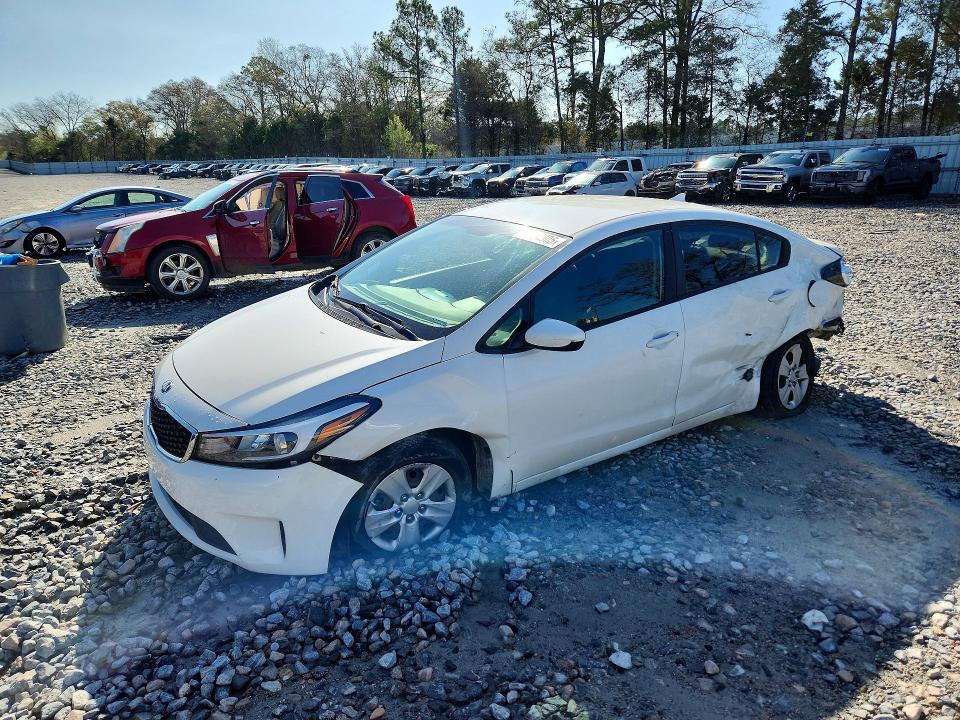 2018 KIA FORTE — VIN 3KPFK4A74JE268050