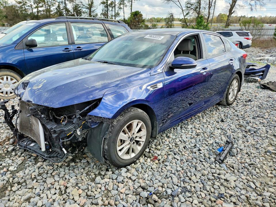 2017 KIA OPTIMA — VIN 5XXGT4L33HG177767