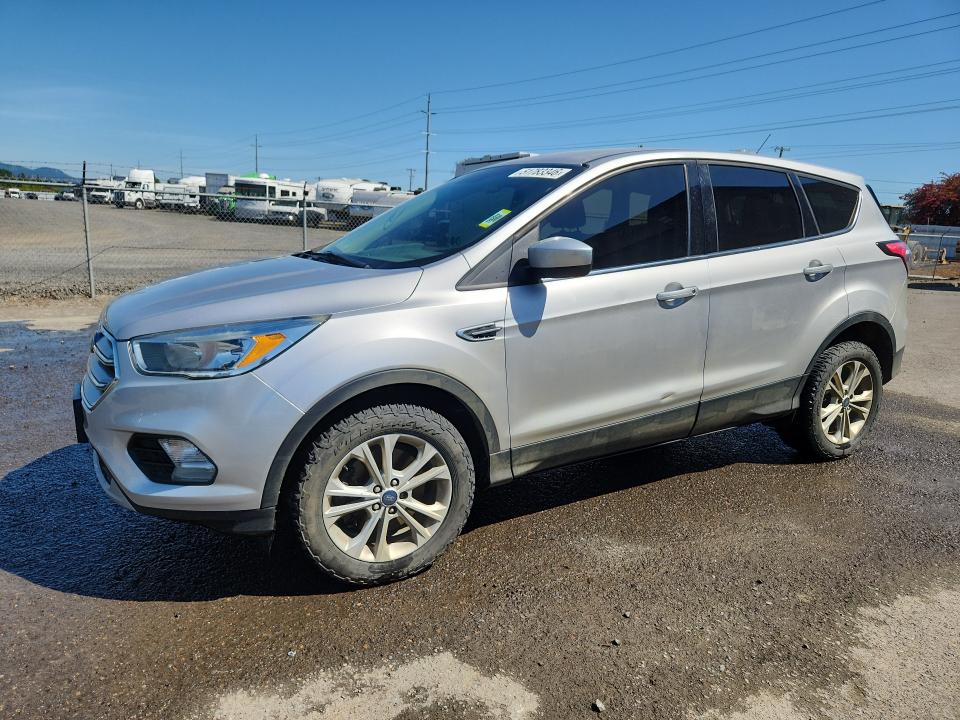 2017 FORD ESCAPE — VIN 1FMCU9GD2HUC38821