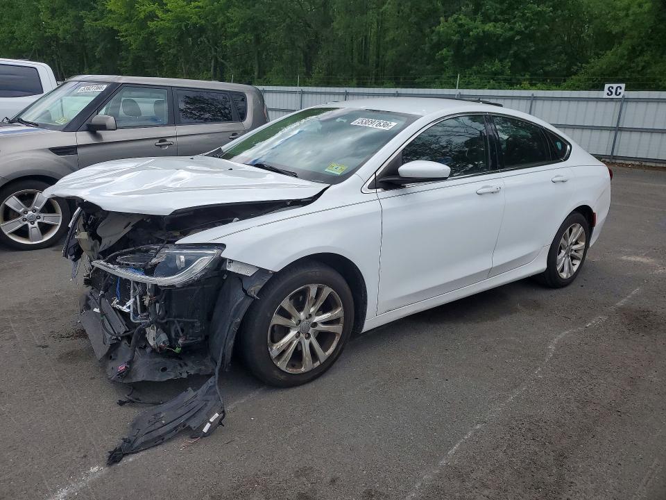 2015 CHRYSLER 200 — VIN 1C3CCCAB4FN677526