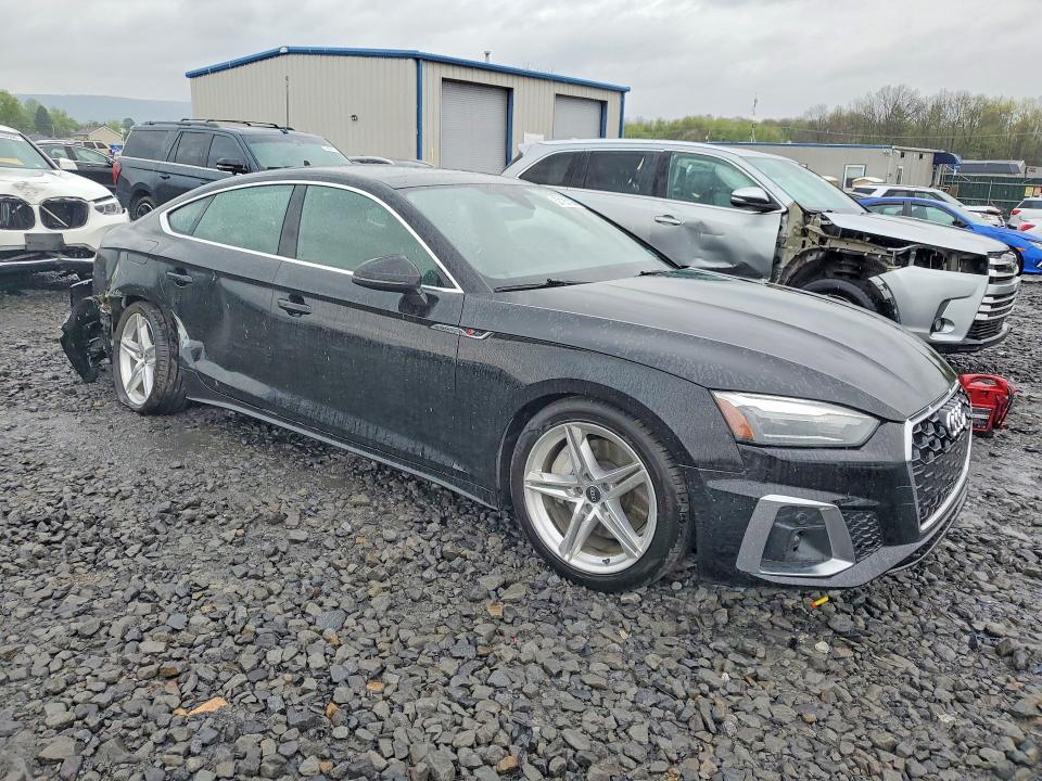 WAUDACF52MA039379