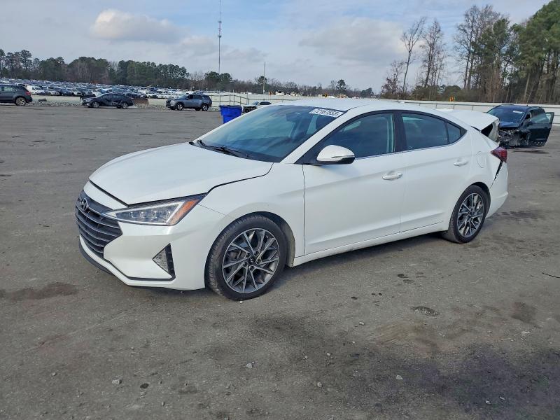 2020 HYUNDAI ELANTRA SE — VIN 5NPD84LF5LH616592