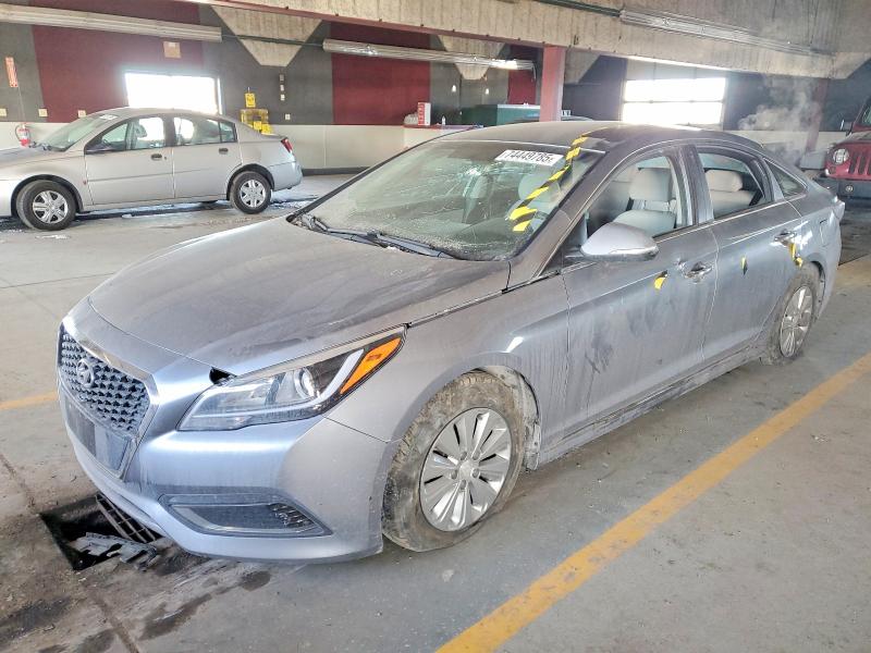 2016 HYUNDAI SONATA — VIN KMHE24L1XGA021675