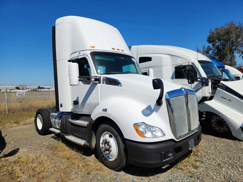 2017 KENWORTH CONSTRUCTION — VIN 1XKYA48X8HJ160419