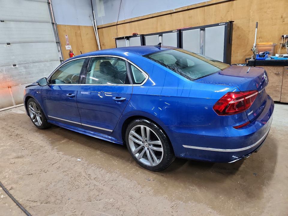 1VWDT7A32HC012748