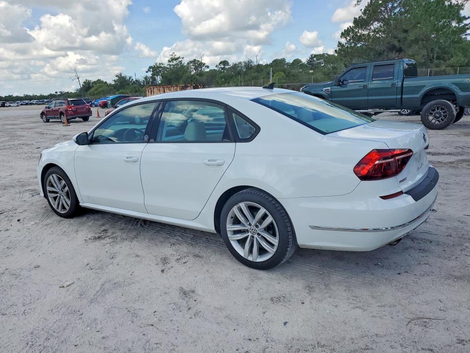 1VWLA7A34KC005602