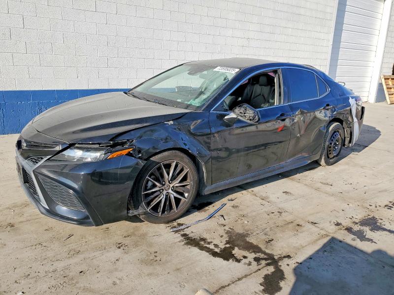2021 TOYOTA CAMRY — VIN 4T1G11AK0MU403889