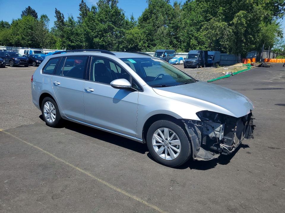 3VWA17AU6GM520090