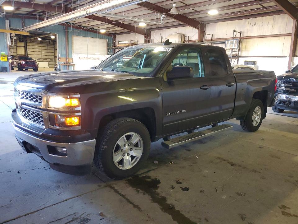 2015 CHEVROLET SILVERADO — VIN 1GCRCREC3FZ396600