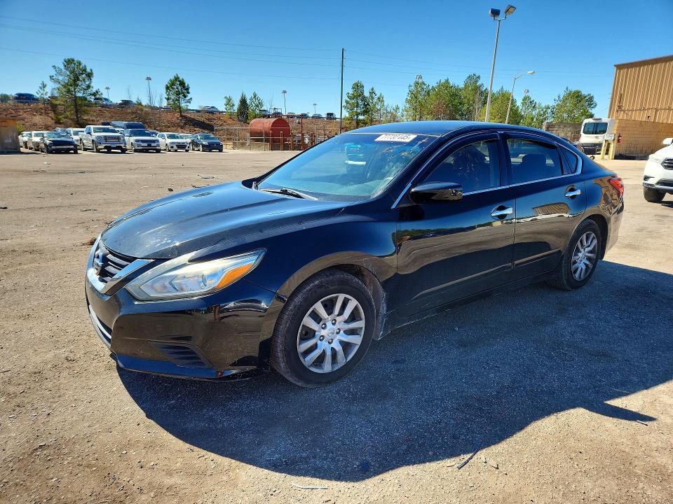 2017 NISSAN ALTIMA — VIN 1N4AL3AP4HC246302