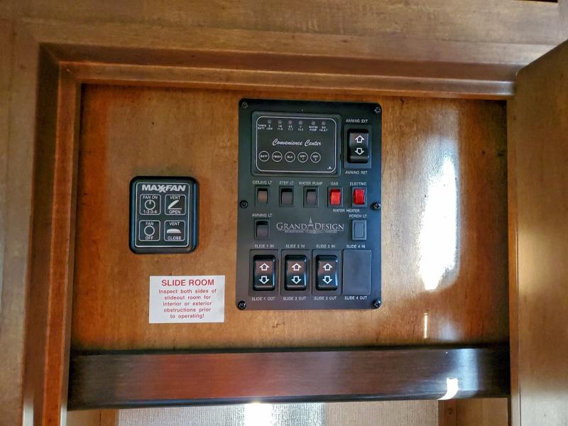 573TR362XG3306086