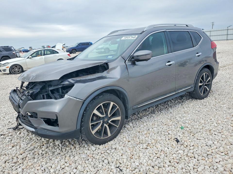 2017 NISSAN ROGUE — VIN 5N1AT2MT2HC827368