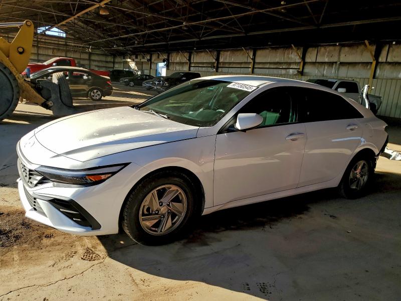 2024 HYUNDAI ELANTRA SE — VIN KMHLL4DG5RU679042