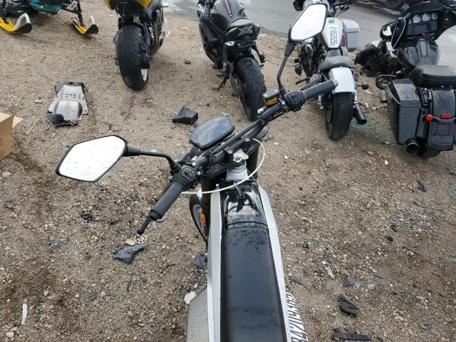 LB2S1MEF9MX000595