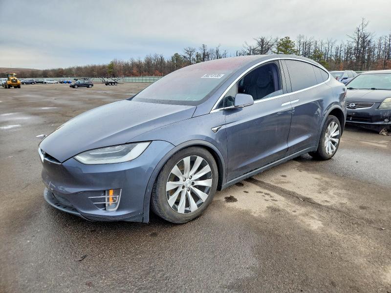 2019 TESLA MODEL X — VIN 5YJXCAE24KF184661