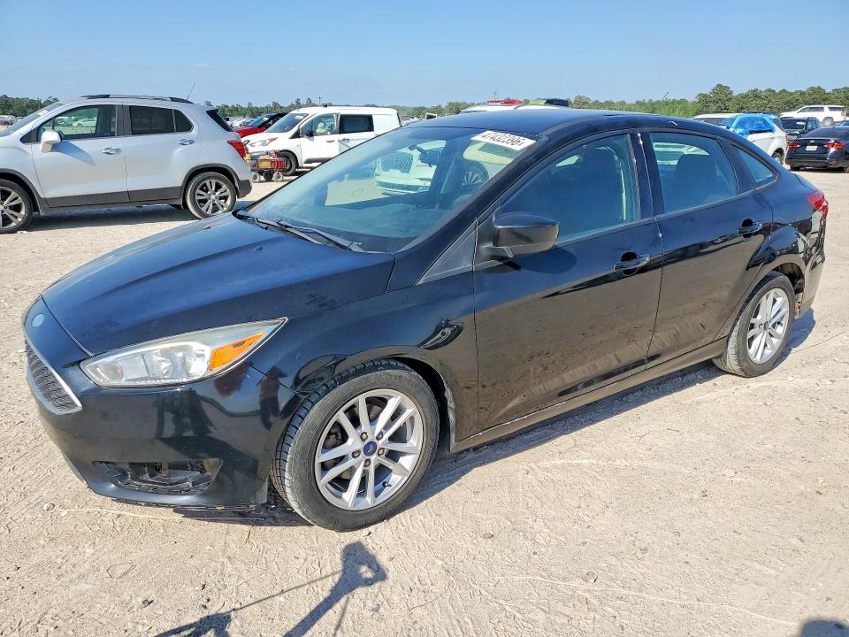 2018 FORD FOCUS — VIN 1FADP3F23JL246361