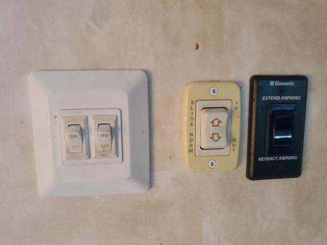 4X4TCKD27AK010312