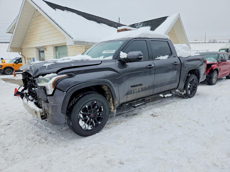 2025 TOYOTA TUNDRA — VIN 5TFLA5DB2SX275107