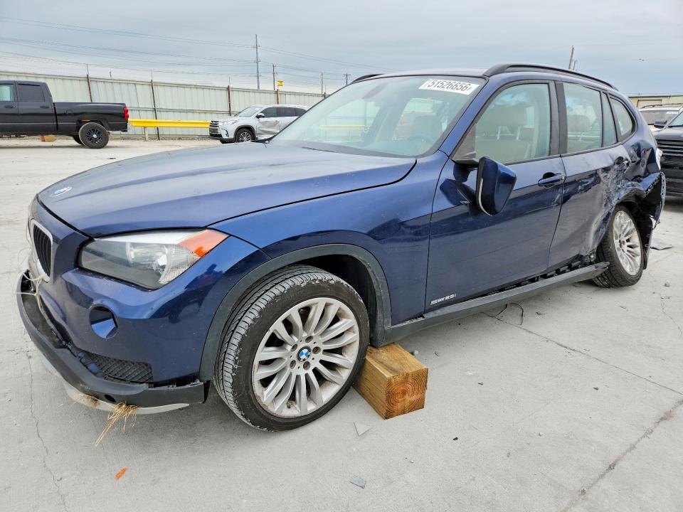 2015 BMW X1 — VIN WBAVM1C50FV317129