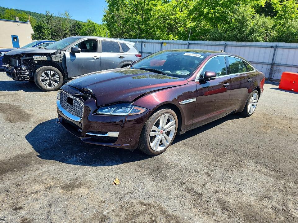 2018 JAGUAR XJL — VIN SAJWJ2GD1J8W14393
