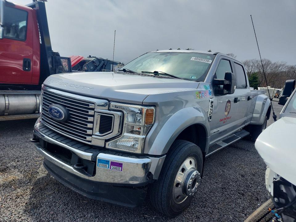 2022 FORD F450 — VIN 1FT8W4DT5NEC30852