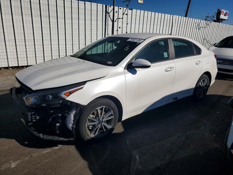 2024 KIA FORTE LX — VIN 3KPF24AD0RE760074