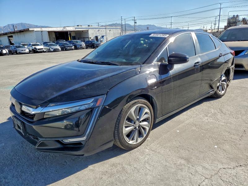 2018 HONDA CLARITY — VIN JHMZC5F38JC000923