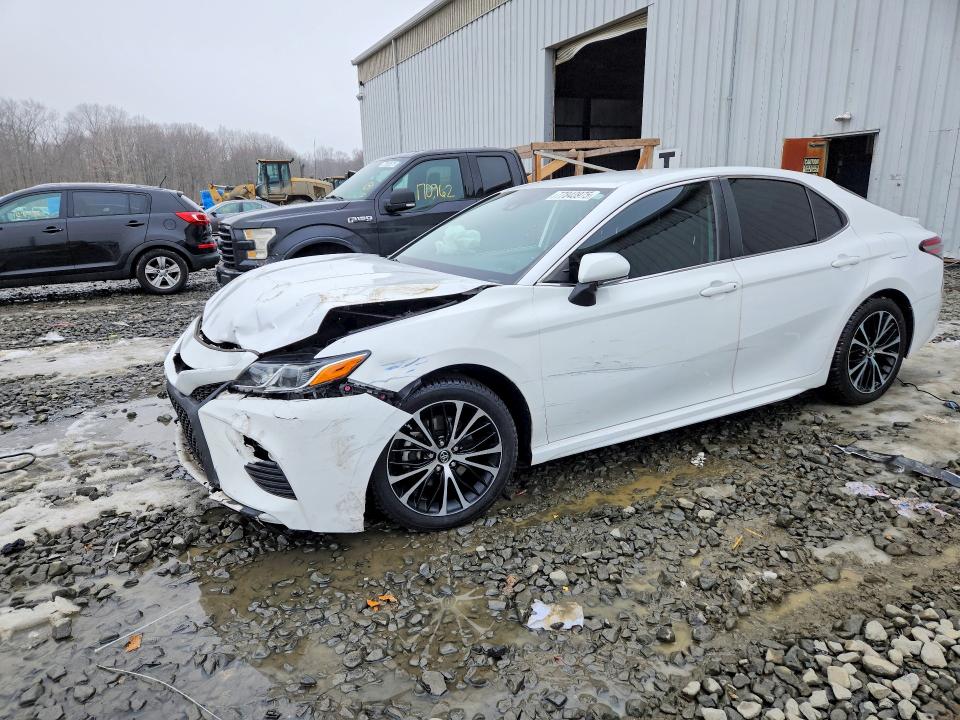 2019 TOYOTA CAMRY — VIN 4T1B11HK2KU817799