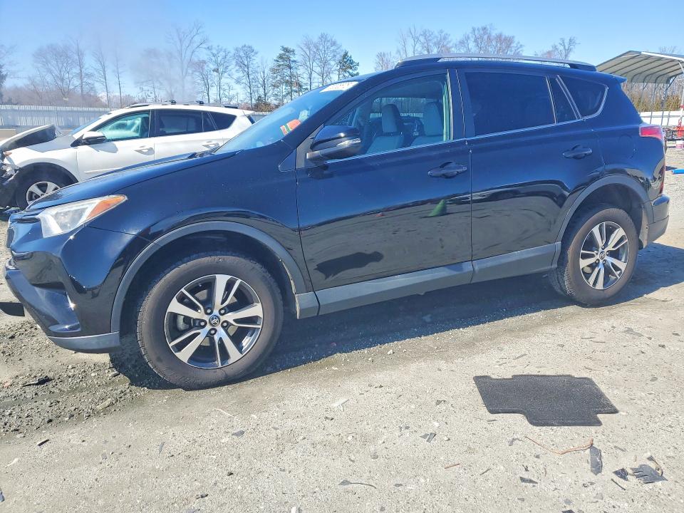 2016 TOYOTA RAV4 — VIN 2T3WFREV1GW257174