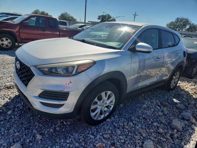 2019 HYUNDAI TUCSON SE — VIN KM8J23A43KU880975