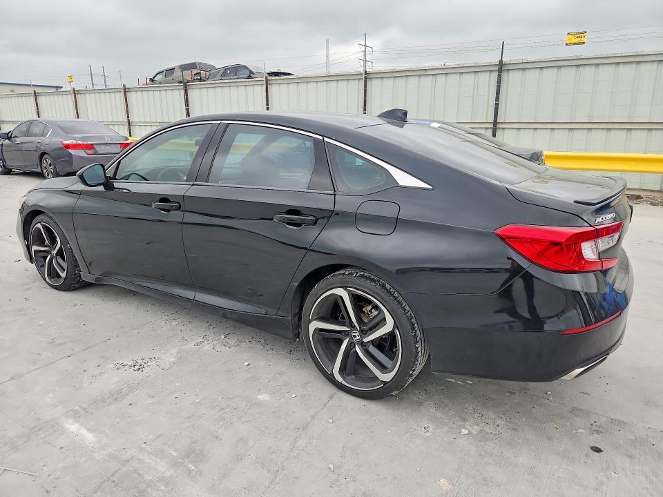 1HGCV1F30KA074653