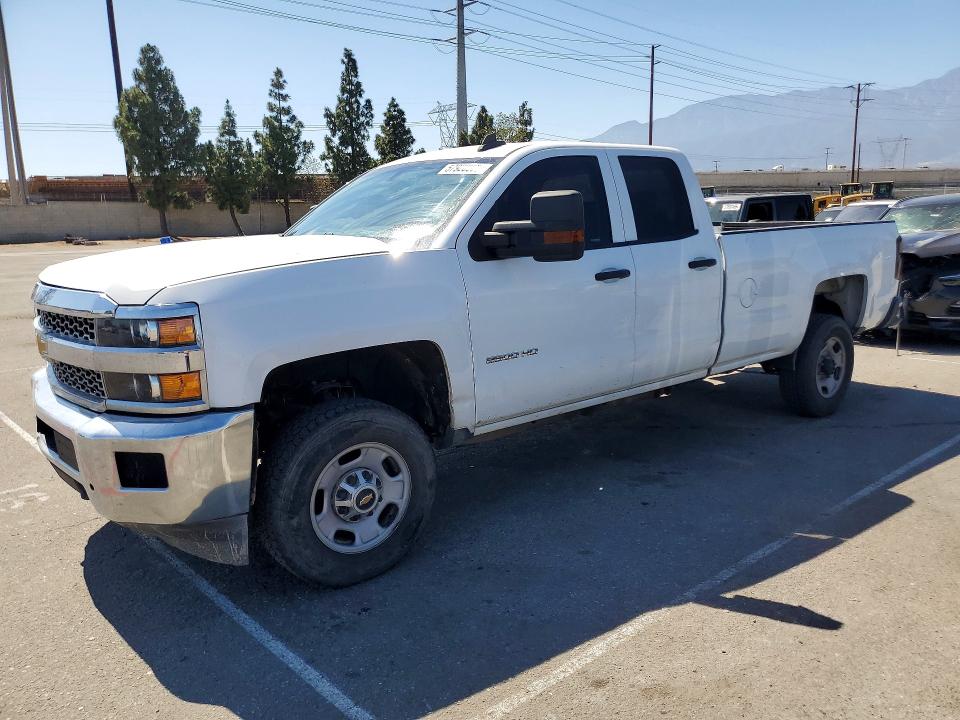 2019 CHEVROLET SILVERADO — VIN 2GC2CREGXK1141501