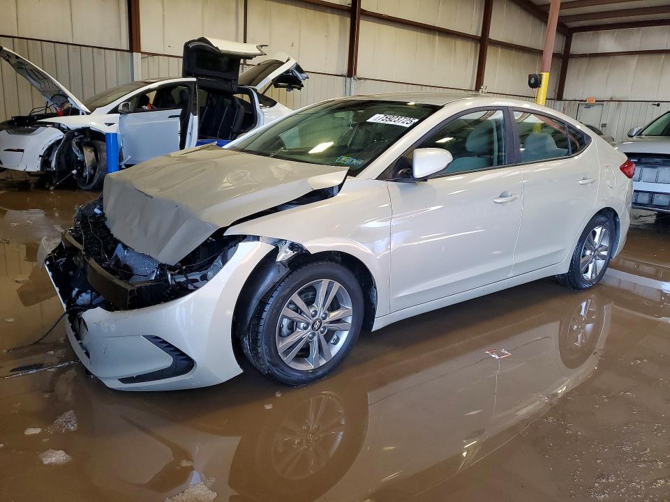 2018 HYUNDAI ELANTRA — VIN 5NPD84LFXJH273825