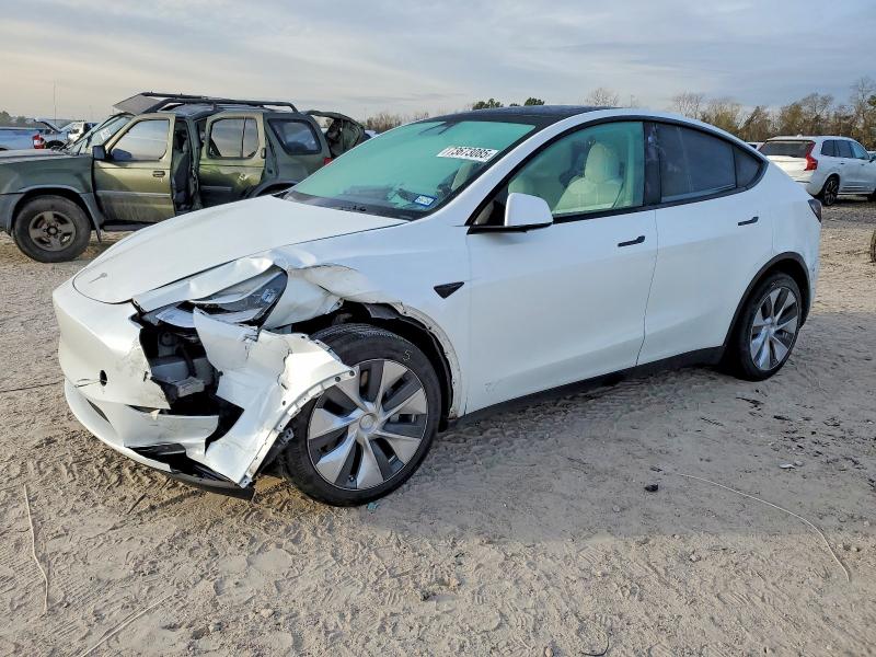2022 TESLA MODEL Y — VIN 7SAYGDEE9NF440014