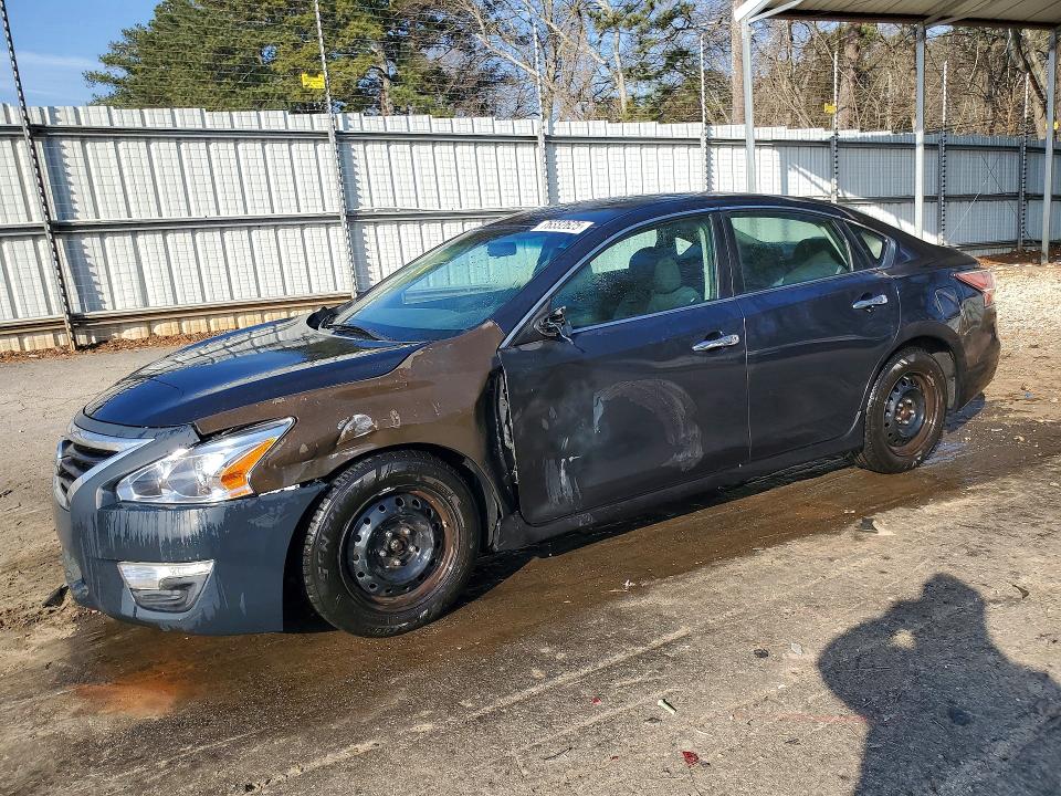 2015 NISSAN ALTIMA — VIN 1N4AL3AP3FC224241