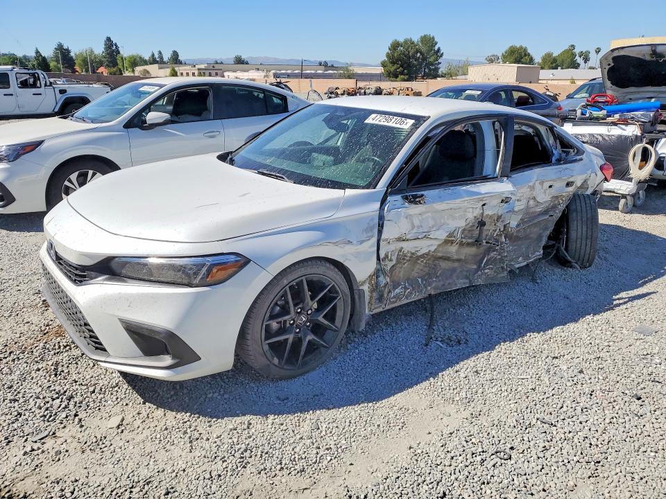2HGFE2F58NH587949