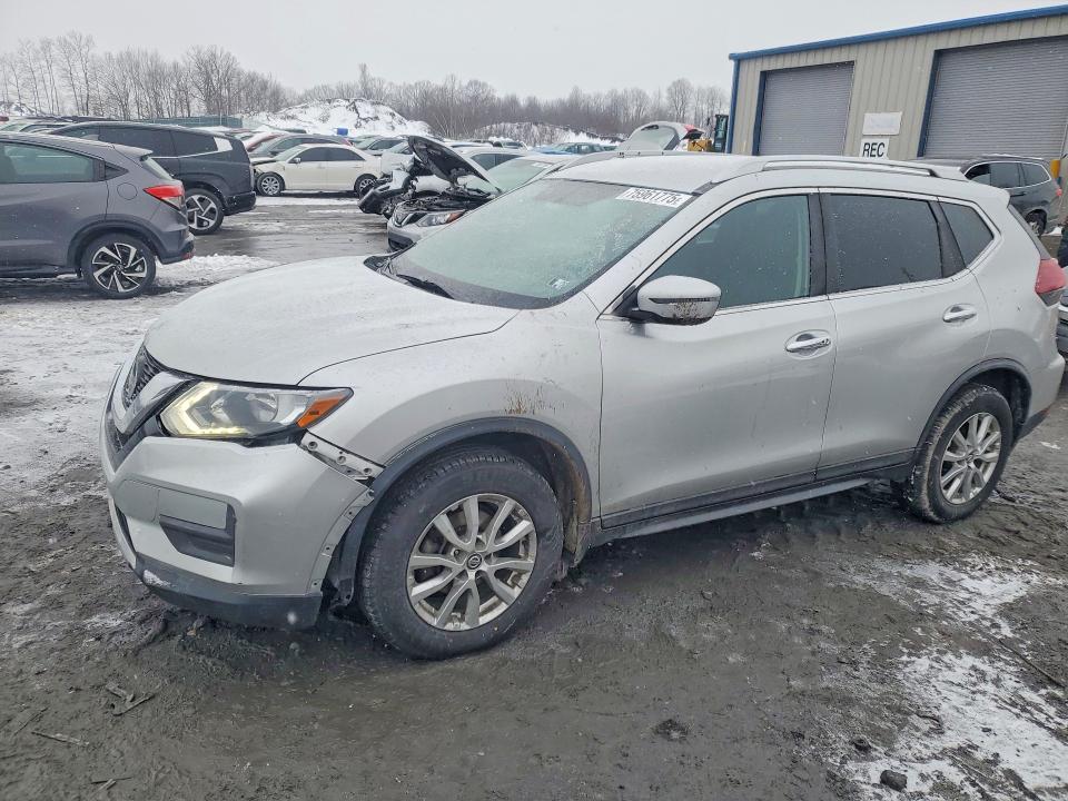 2018 NISSAN ROGUE — VIN KNMAT2MV4JP500877