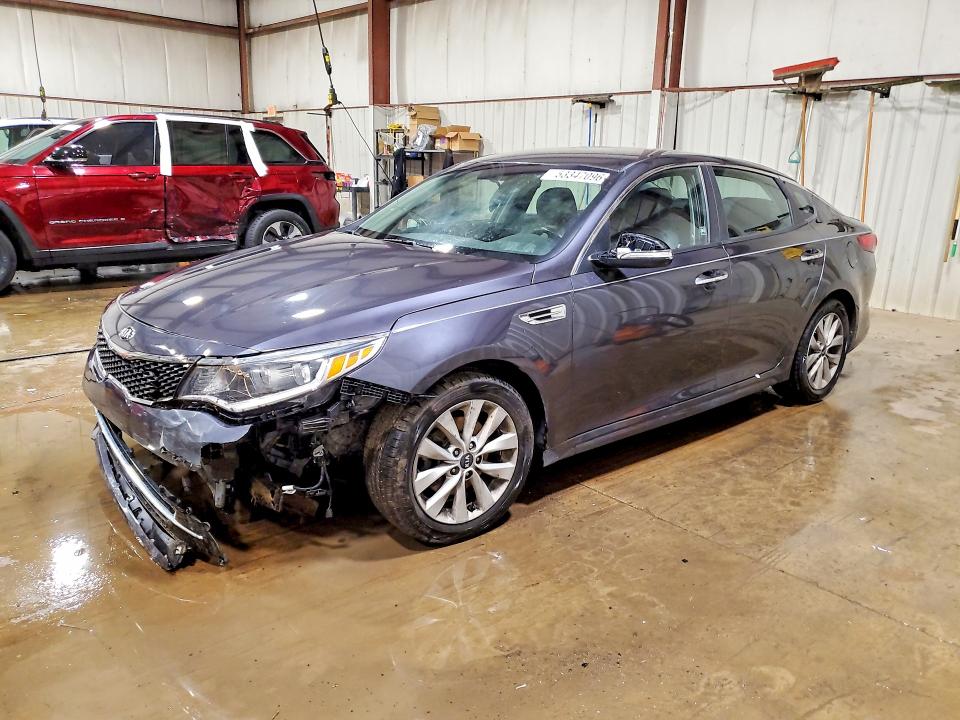 2018 KIA OPTIMA — VIN 5XXGT4L39JG206632
