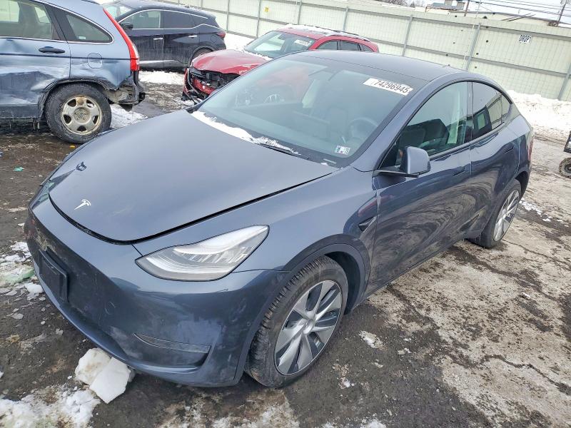 2020 TESLA MODEL Y — VIN 5YJYGDEE5LF038355