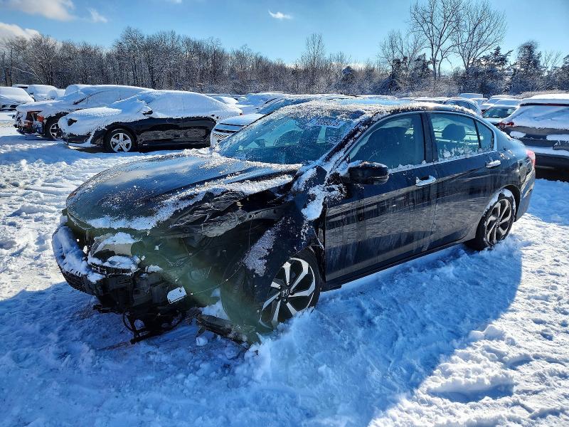 2017 HONDA ACCORD — VIN 1HGCR2F88HA035677